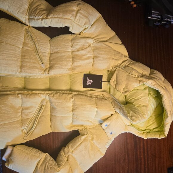 Mackage puffer jacket - Picture 2 of 2